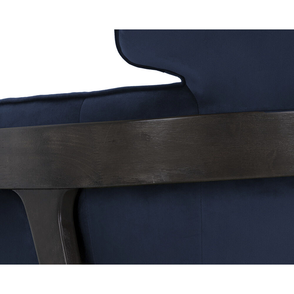Maximus Metropolis Blue Lounge Chair